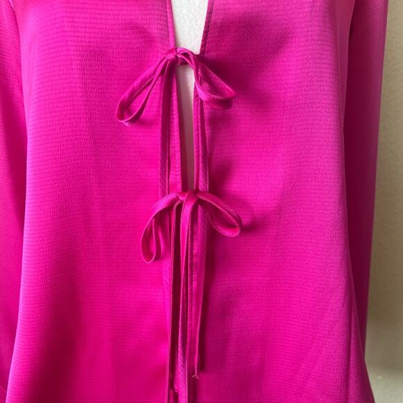 WILD FABLE HOT PINK WOMENS BLOUSE FRONT TIES LARGE CUFF SLEEVES - Picture 4 of 14